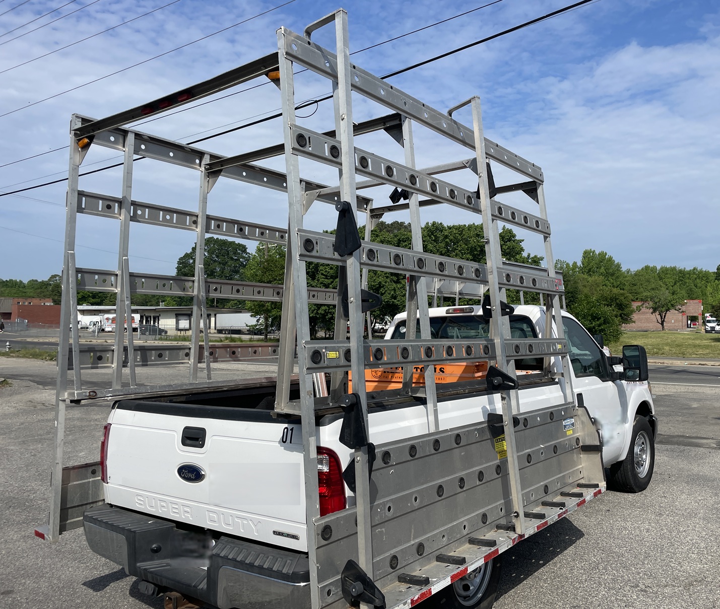 2013 FORD F250 Super Duty Glass Truck - Image 3